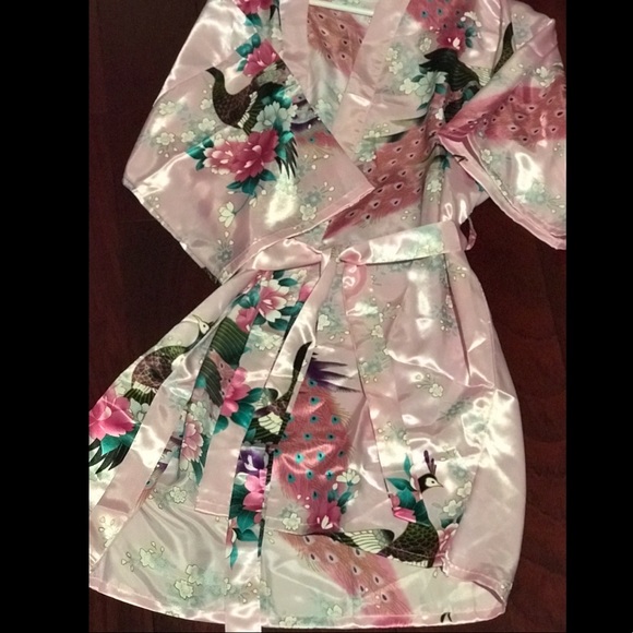 Silk Kimono Robe - Picture 3 of 3
